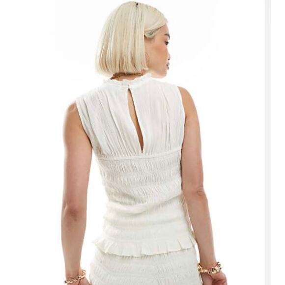 asos mock neck cream tank - Picture 3 of 7